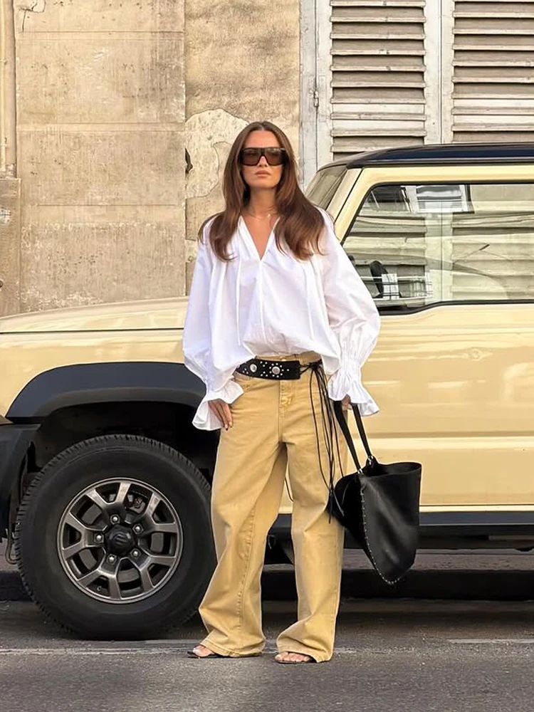 بلوزة نسائية بيضاء بياقة على ش - مراجعة Tie Front Shirt وسعره