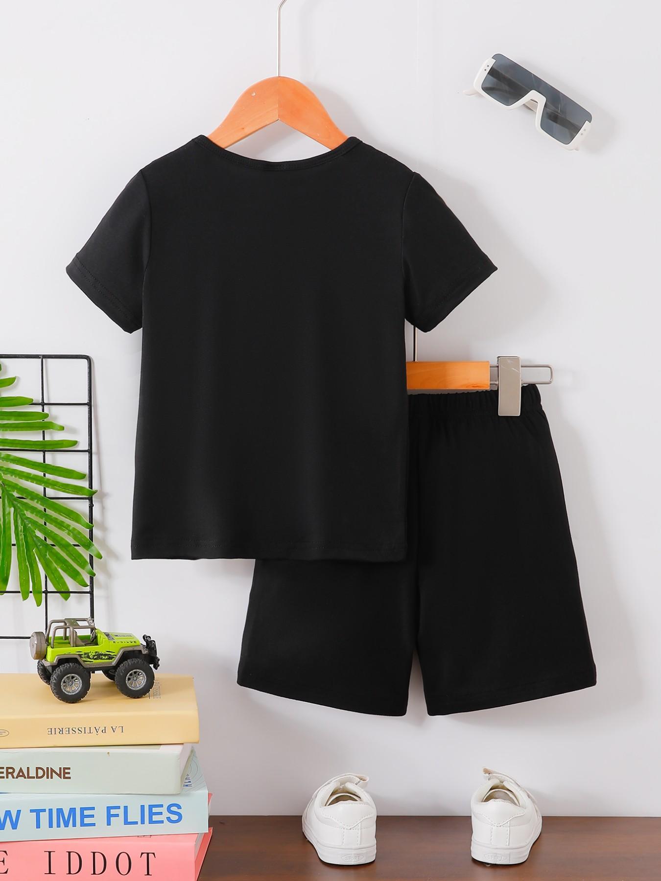 طقم مريح للأولاد بطباعة ديناصو - مراجعة Summer Clothing Drive وسعره